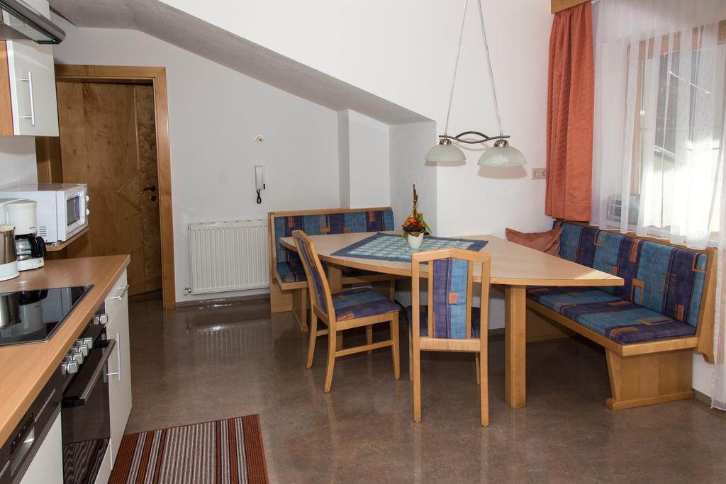 Haus Deutschmann Apartment Wenns Ngoại thất bức ảnh